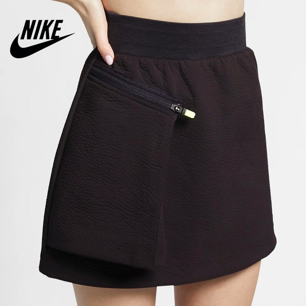 NWT $ 90 NIKE SPORTSWEAR Women XS Athleisure ActiveTech Pack Pocket Zip Skirt